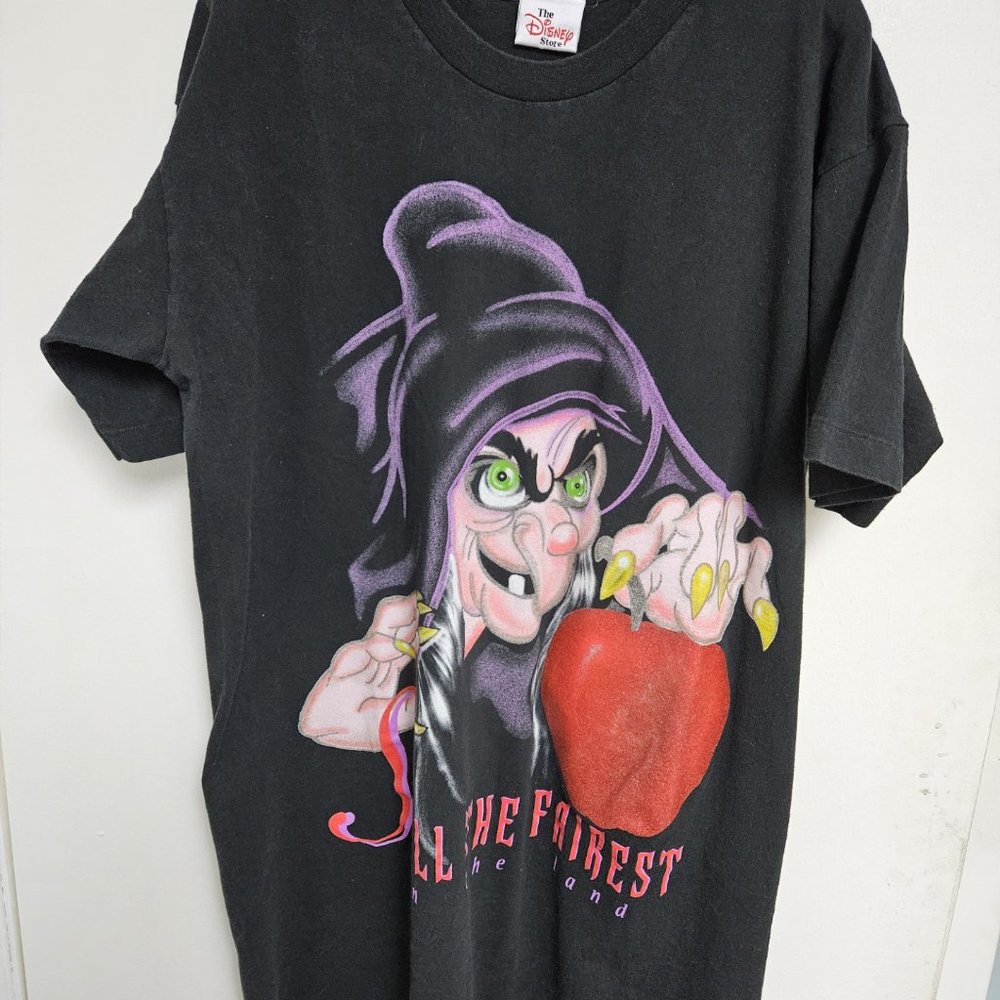 Vintage 90'sDisney Villian Snow White Evil Queen T-Shirt SINGLE STITCH Black.
